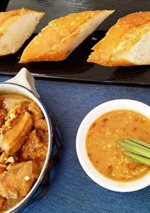 Hình của món Gà xào lăn.