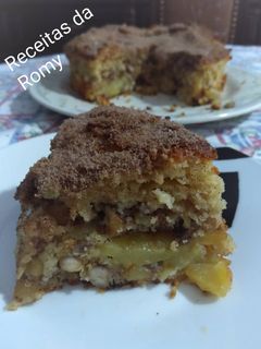 Foto de Bolo de Maçã e Caju em camadas
