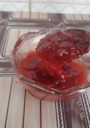 عکسی از دستور مارمالاد توت فرنگی 🍓