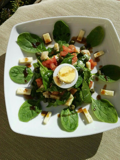 Una foto de Ensalada de espinacas