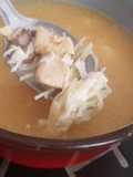 Consomé de Pollo y Miso