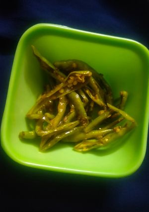 A picture of Mirch ka achar.