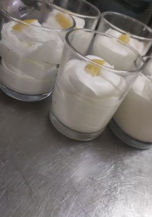 Una foto de Mousse de limón