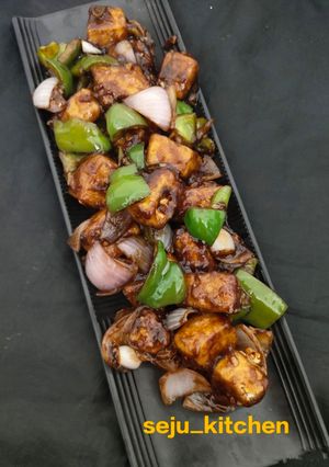 પનીર ચીલી (Paneer Chili Recipe In Gujarati) રેસીપી મુખ્ય ફોટો