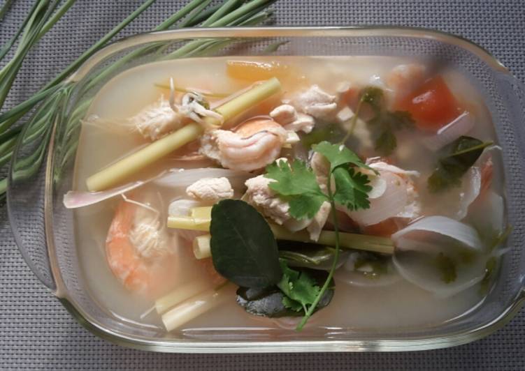 How To Prepare Delicious Tom Yam Putih Campur