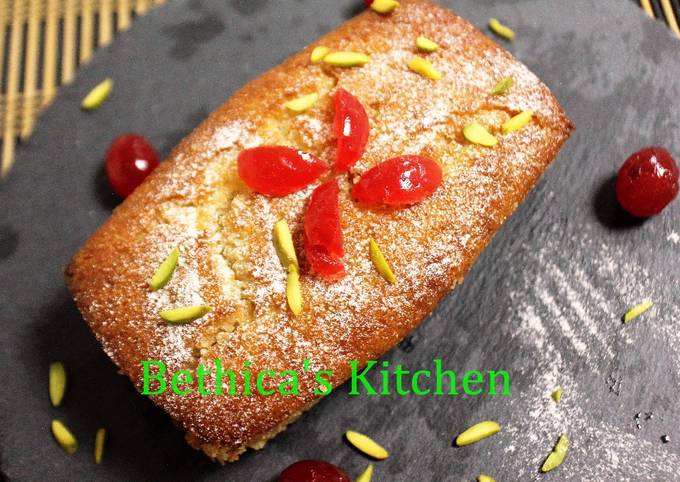 Recipe of Ultimate Ramadan Special - Eggless Semolina Cake