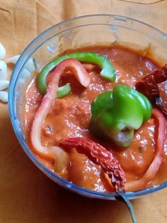 પીઝા સોસ (Pizza Sauce Recipe In Gujarati) રેસીપી મુખ્ય ફોટો