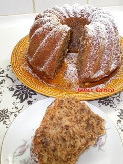 Diós-almás kuglóf recept fotója