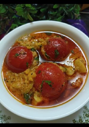 भरवां टमाटर की सब्जी(bharwa tamatar ki sabzi recipe in hindi) रेसिपी मुख्य फोटो