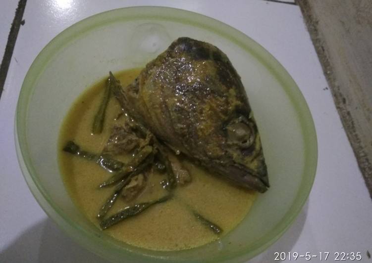 Gulai kepala tongkol