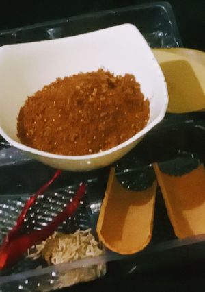 বিরিয়ানি মশলা(Biriyani Masala Recipe In Bengali) রেসিপির প্রধান ছবি