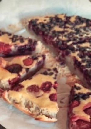 Foto de Bolo de Frutos Vermelhos com Amendoa