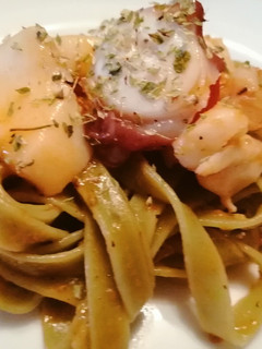 Una foto de Fettuccine con frutos del mar