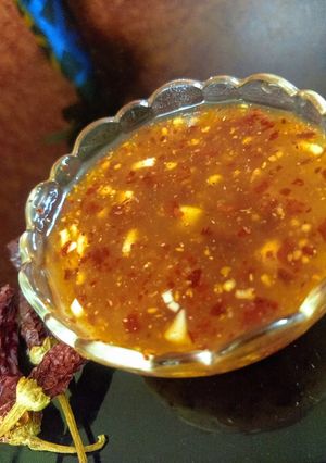 A picture of Sweet chilly sauce.