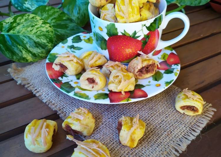 Spicy floss roll cookies