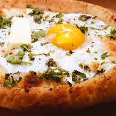 A picture of Khachapuri.