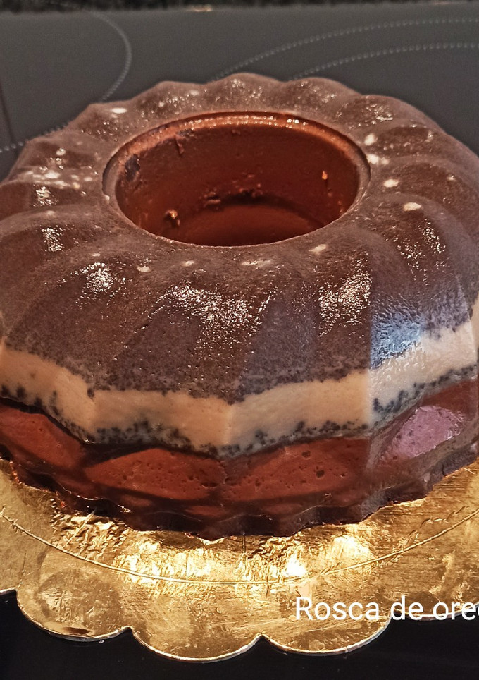 Una foto de Rosca de oreo y chocolate