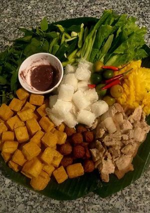 Hình của món Bún Đậu Mắm Tôm.