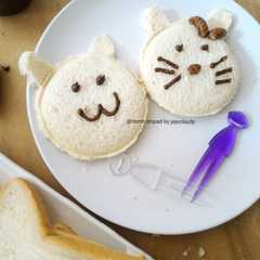 รูปของ Bekal roti kelinci lucu (cute sandwich)