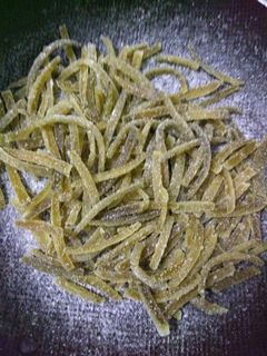 Hình của món Mứt vỏ bưởi.