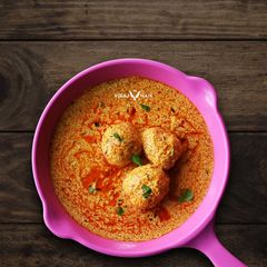 A picture of Kashmiri Dum Aloo.
