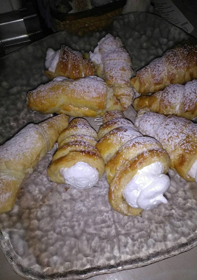 Una foto de Conos de merengue
