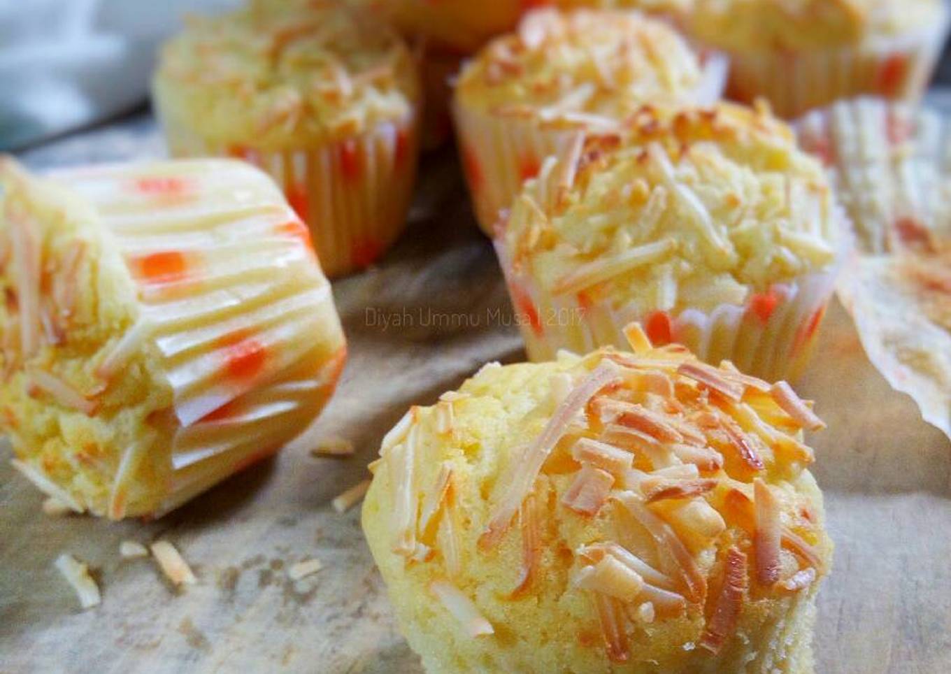 Cup Cake Tape Putih Telur