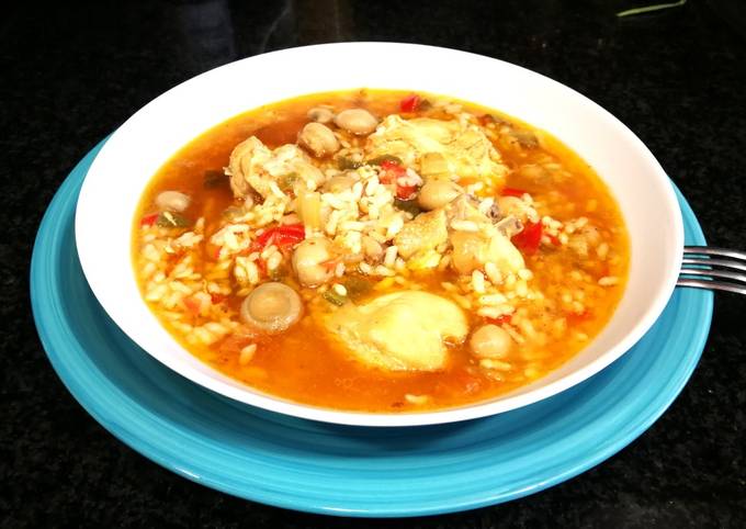 Arroz Bomba Caldoso Con Pollo Y Mini Champiñones Receta De "cocinar Con ...