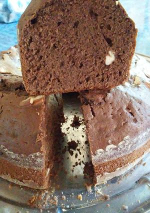 Una foto de Torta Nesquik con nueces.🍫