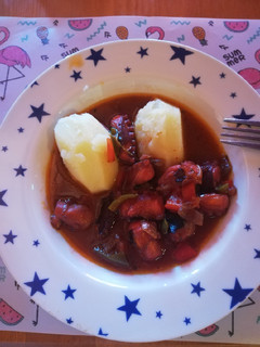 Una foto de Pulpo en salsa 😋