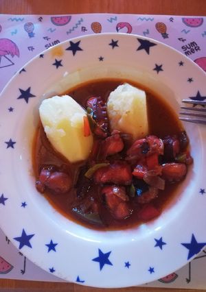 Una foto de Pulpo en salsa 😋