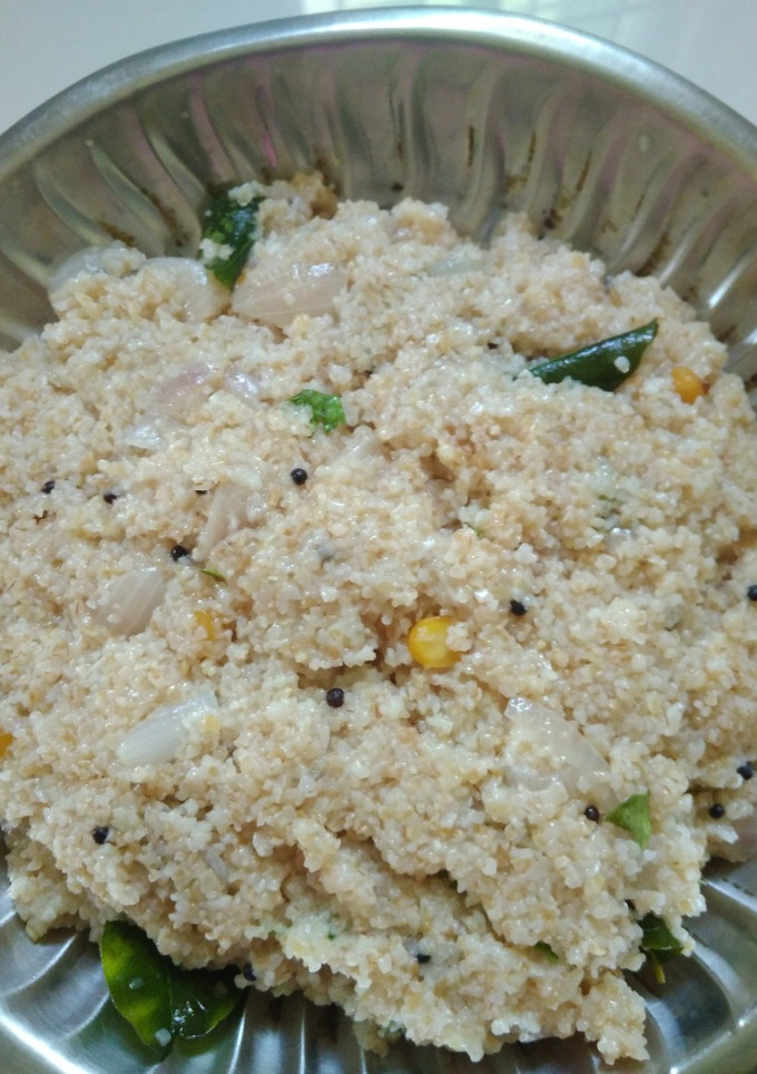 கோதுமை சம்பா ரவா உப்மா செய்முறை முக்கிய புகைப்படம்