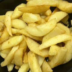 A picture of Homemade potato chips.