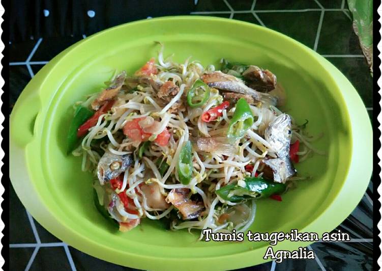 Bagaimana Menyiapkan Tumis tauge+ikan asin Anti Gagal