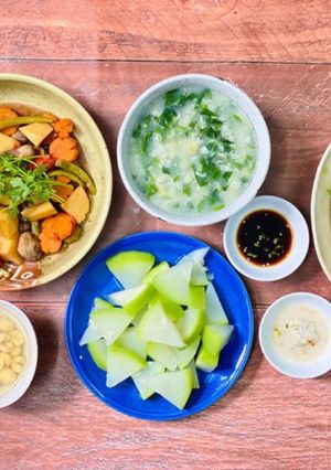 Hình của món Mâm Cơm Chay.