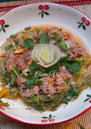 Hình của món Cải dún hấp thịt băm.