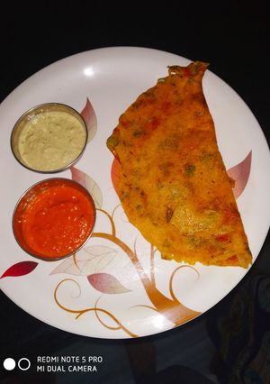 A picture of Special vegetable dosa.
