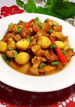 Hình của món Thịt Ba Rọi Kho Trứng Cút.