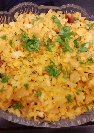 A picture of Kanda Batata Poha.