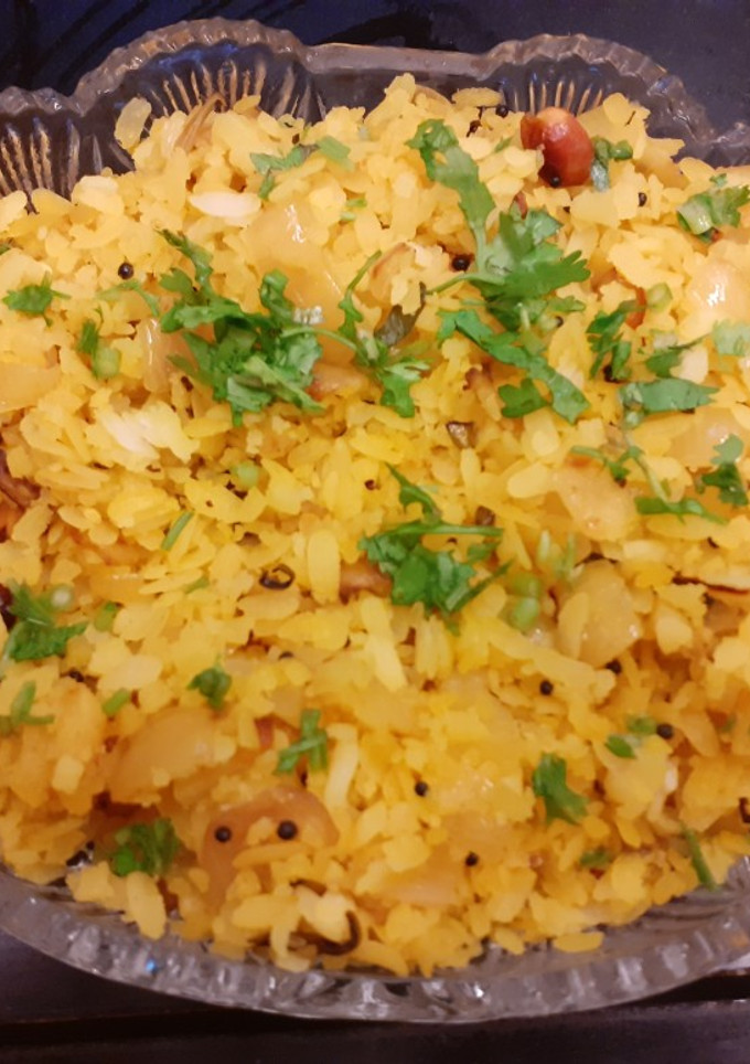A picture of Kanda Batata Poha.