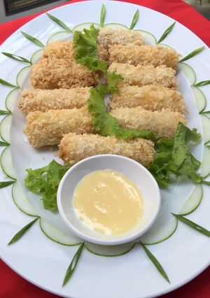 Hình của món Nem hải sản.