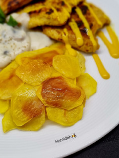 عکسی از دستور چیپس سرکه نمکی رژیمی (در توستر)🍟