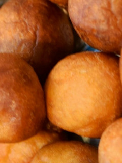 A picture of Puff Puff.