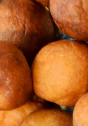 A picture of Puff Puff.