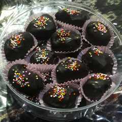 รูปของ Kurma Cokelat