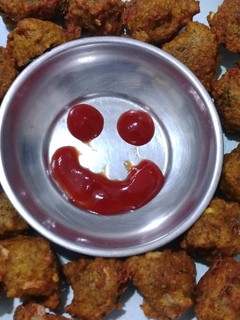 દાળવડા(Dalvada Recipe in Gujarati) રેસીપી મુખ્ય ફોટો