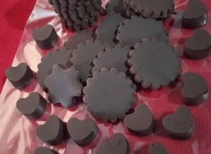 Una foto de Chocolate en molde y polvo caseros (artesanal)