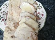 Una foto de bocadillo de beicon y queso