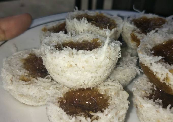 Kue awuk awuk tepung ketan