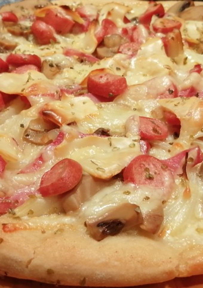 Una foto de Pizza Carbonara
